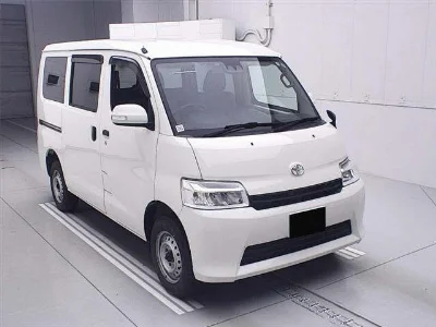 TOYOTA TOWN ACE VAN