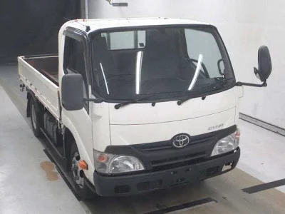 TOYOTA DYNA
