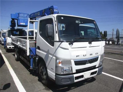 MITSUBISHI CANTER