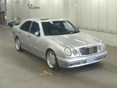 MERCEDES BENZ E CLASS