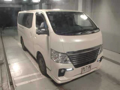 NISSAN NV350 CARAVAN 2019 с аукциона, 2500cc, пробег 263 000 км