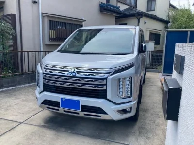 MITSUBISHI DELICA D:5