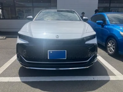 TOYOTA CROWN CROSSOVER