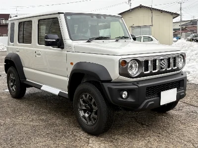 SUZUKI JIMNY NOMADE