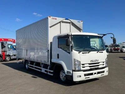 ISUZU FORWARD