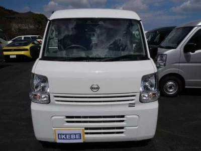 NISSAN CLIPPER VAN