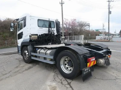 NISSAN DIESEL (UD) QUON