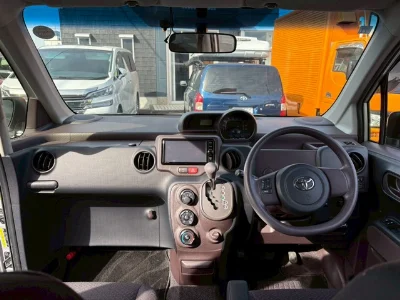 TOYOTA SPADE