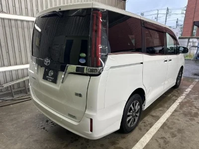 TOYOTA ESQUIRE