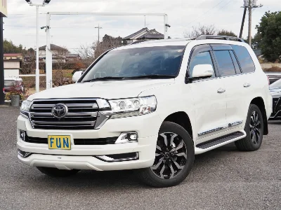 TOYOTA LAND CRUISER