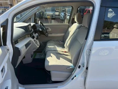 DAIHATSU MOVE 2020 с аукциона, 660cc, пробег 27 000 км