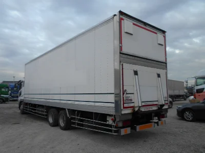 MITSUBISHI FUSO SUPER GREAT