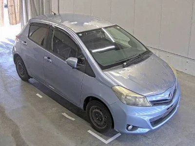 TOYOTA VITZ