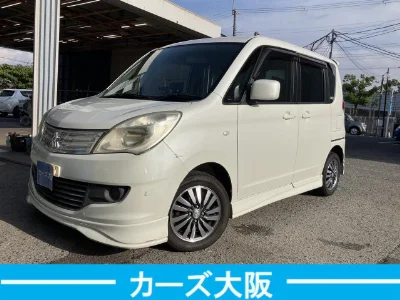 MITSUBISHI DELICA D2
