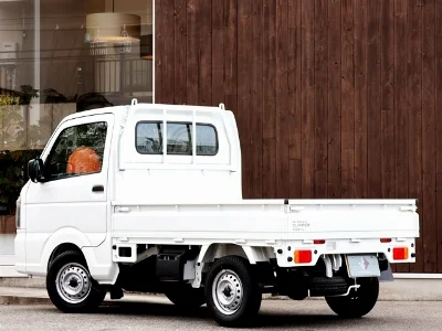 NISSAN CLIPPER TRUCK
