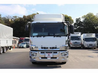 MITSUBISHI FUSO SUPER GREAT