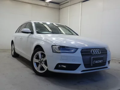 AUDI A4 AVANTE
