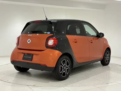 SMART FOURFOUR