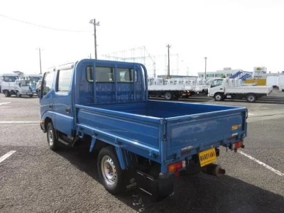 TOYOTA DYNA