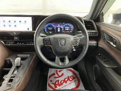 TOYOTA CROWN CROSSOVER