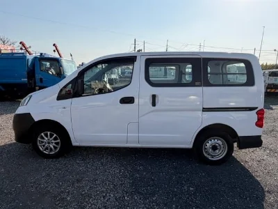 NISSAN VANETTE VAN
