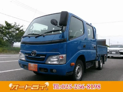 TOYOTA DYNA