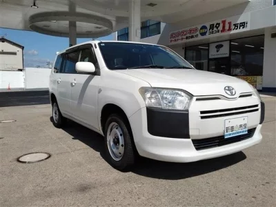 TOYOTA SUCCEED