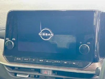 NISSAN AURA