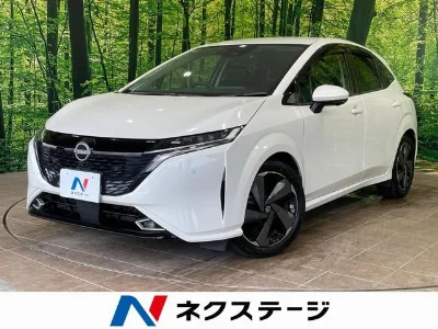 NISSAN AURA