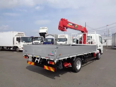 MITSUBISHI CANTER