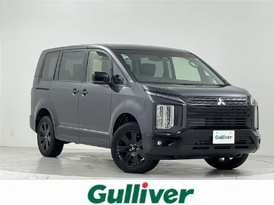 MITSUBISHI DELICA D5