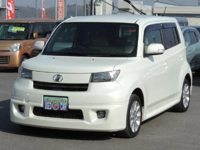 TOYOTA BB