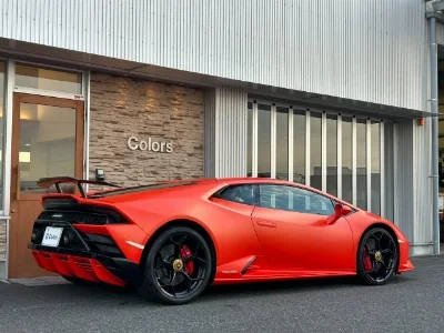 LAMBORGHINI HURACAN