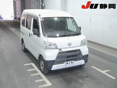 TOYOTA PIXIS VAN