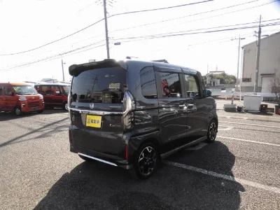 HONDA N BOX