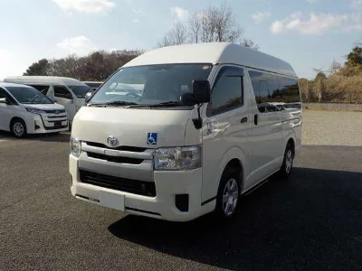 TOYOTA REGIUS ACE VAN