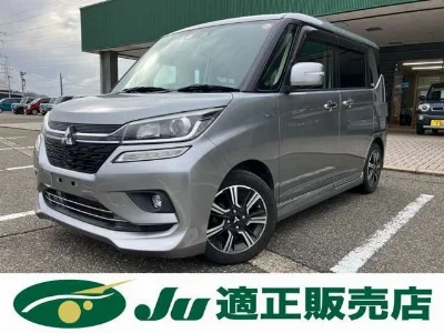 MITSUBISHI DELICA D2