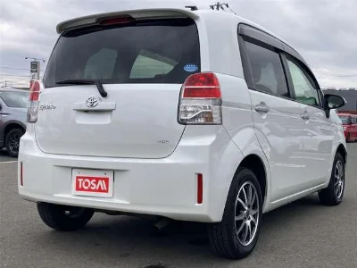 TOYOTA SPADE