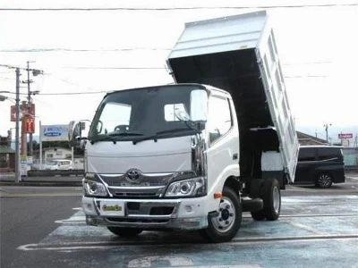 TOYOTA DYNA