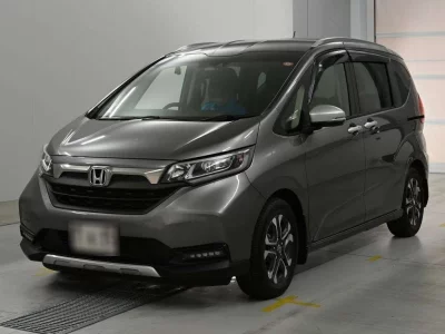 HONDA FREED 2021 с аукциона, 1500cc, пробег 38 000 км