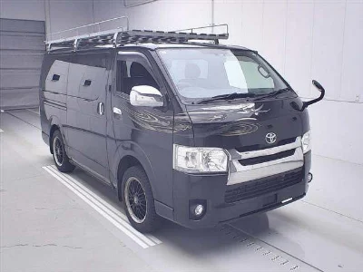 TOYOTA REGIUS ACE VAN