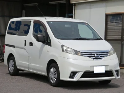 NISSAN NV200 2015 с аукциона, 1600cc, пробег 103 000 км
