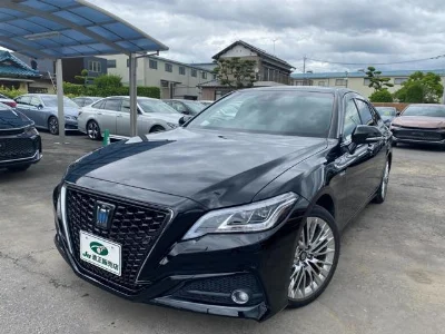 TOYOTA CROWN