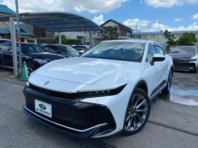 TOYOTA CROWN CROSSOVER