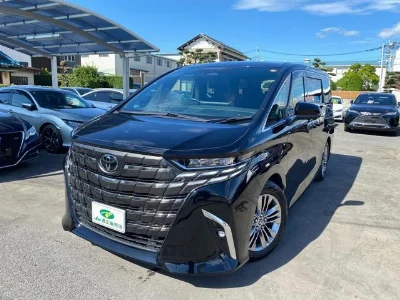 TOYOTA ALPHARD 2024 с аукциона, 2500cc, пробег 17 000 км