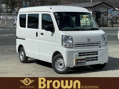 NISSAN CLIPPER VAN