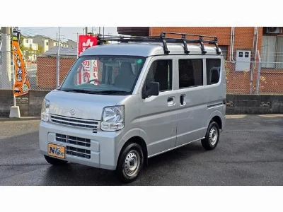 NISSAN CLIPPER VAN