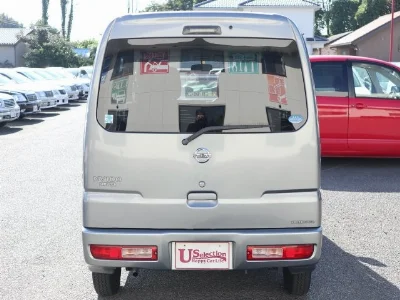 NISSAN CLIPPER VAN