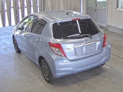TOYOTA VITZ