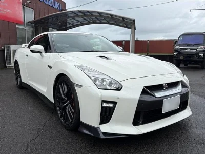 NISSAN GT-R